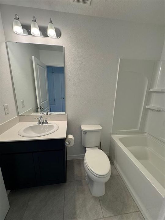 En Venta: $275,000 (2 camas, 2 baños, 1296 Pies cuadrados)