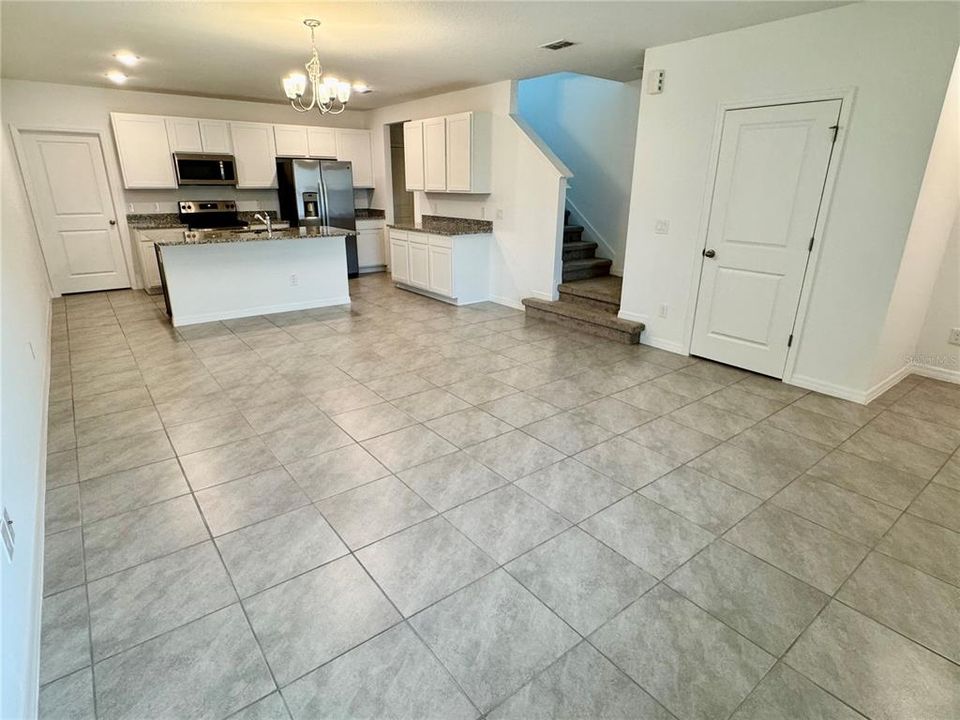 En Venta: $275,000 (2 camas, 2 baños, 1296 Pies cuadrados)