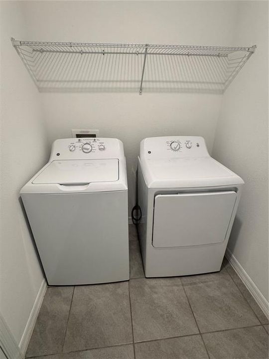 En Venta: $275,000 (2 camas, 2 baños, 1296 Pies cuadrados)