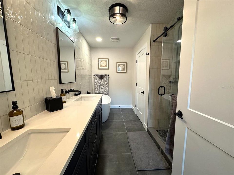 For Rent: $4,000 (2 beds, 2 baths, 1503 Square Feet)