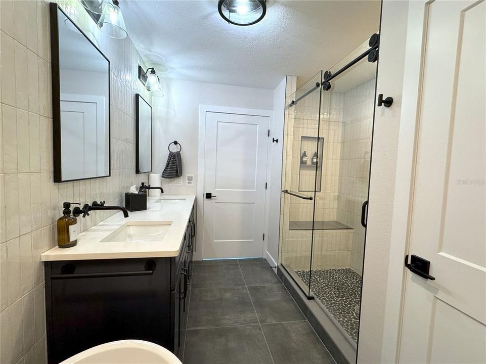 For Rent: $4,000 (2 beds, 2 baths, 1503 Square Feet)