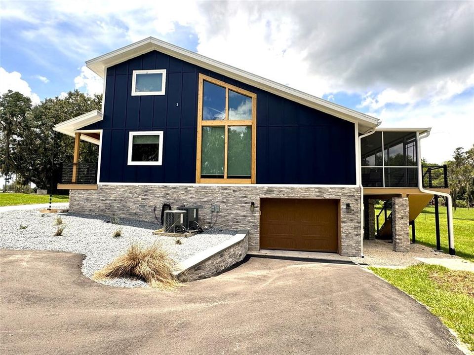 For Rent: $4,000 (2 beds, 2 baths, 1503 Square Feet)