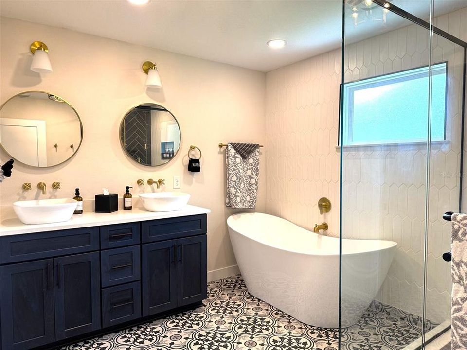 For Rent: $4,000 (2 beds, 2 baths, 1503 Square Feet)