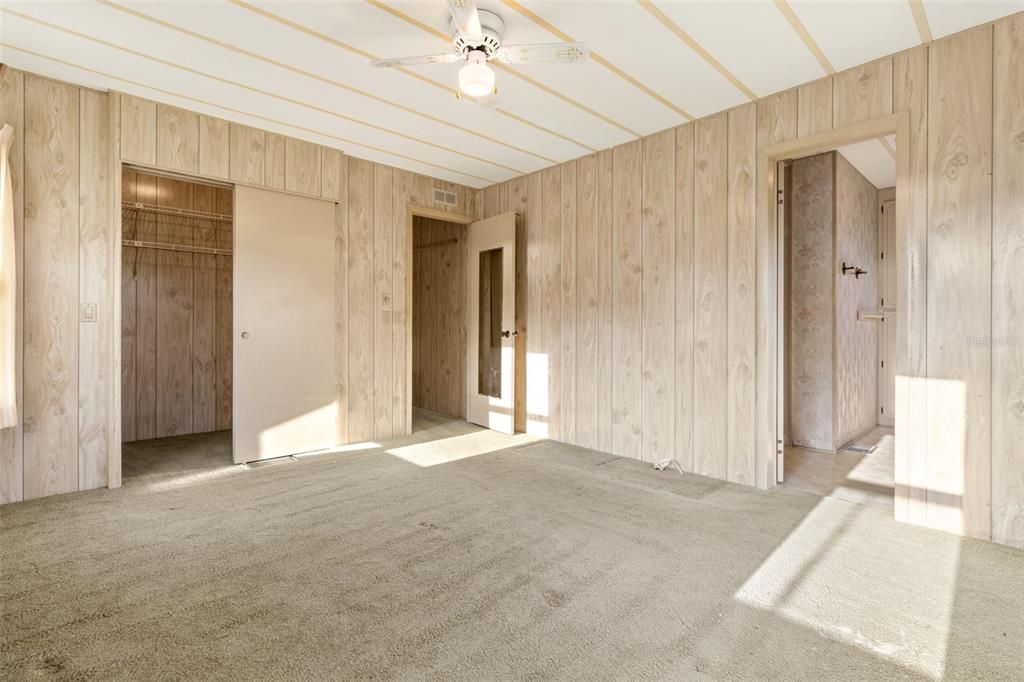 For Sale: $160,000 (2 beds, 2 baths, 1152 Square Feet)