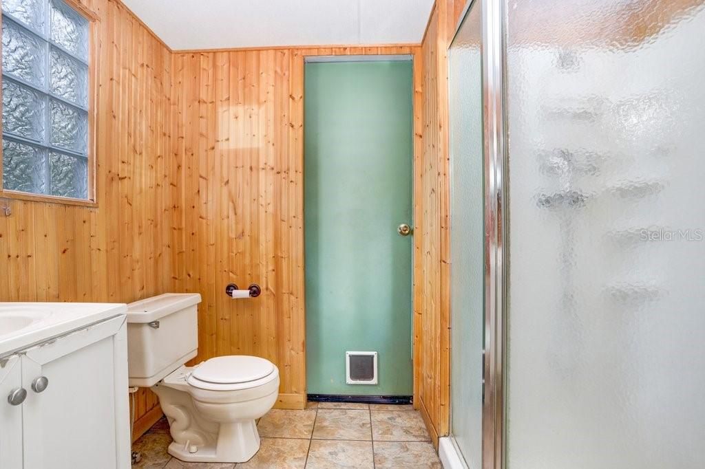 Active With Contract: $160,000 (2 beds, 2 baths, 1225 Square Feet)