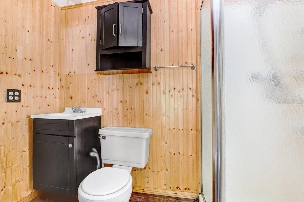 Active With Contract: $160,000 (2 beds, 2 baths, 1225 Square Feet)