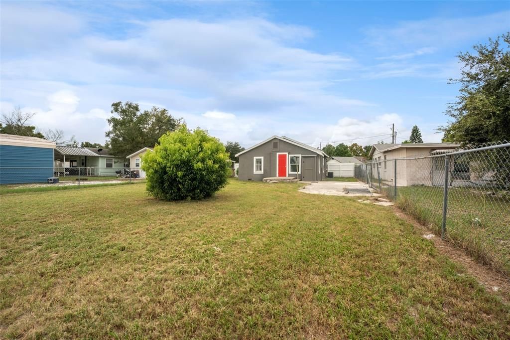 待售: $189,900 (2 贝兹, 1 浴室, 864 平方英尺)