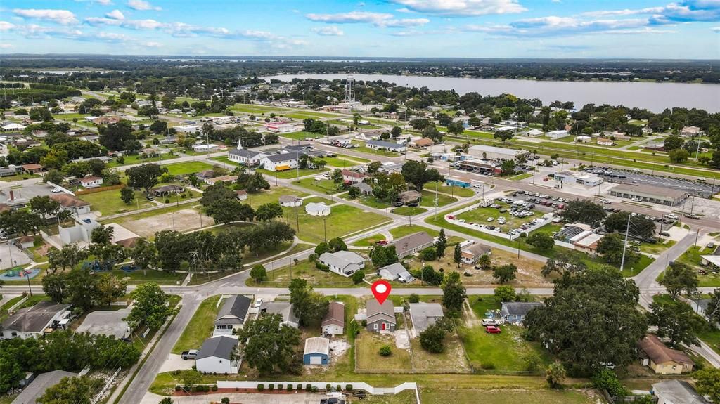 待售: $189,900 (2 贝兹, 1 浴室, 864 平方英尺)