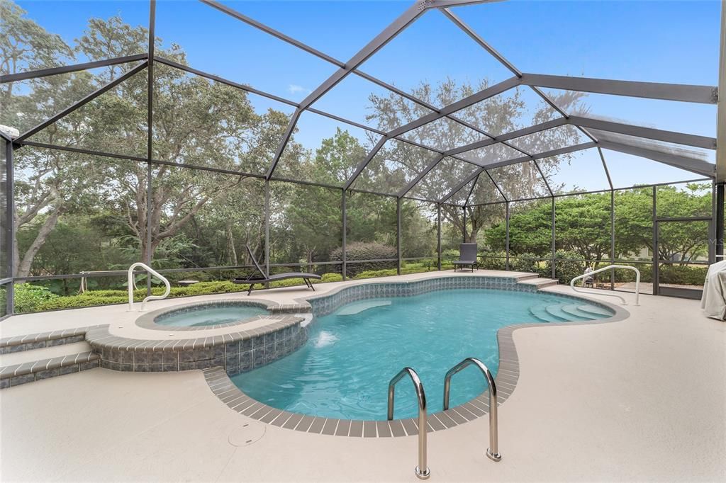 Под контрактом: $687,000 (4 спален, 3 ванн, 2486 Квадратных фут)