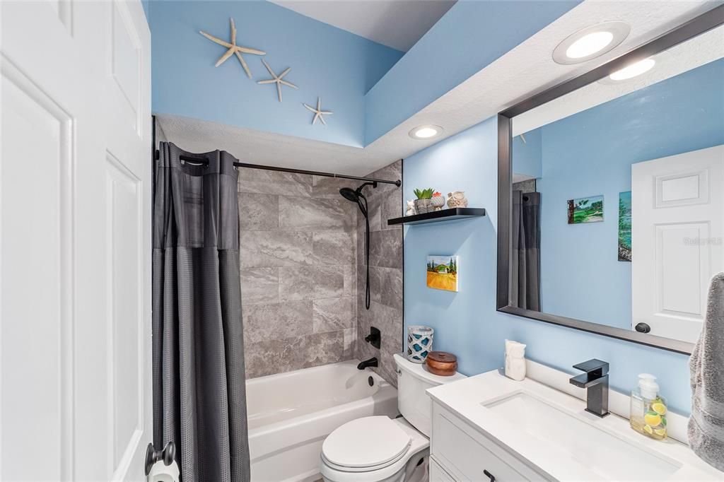 待售: $348,000 (3 贝兹, 2 浴室, 1584 平方英尺)