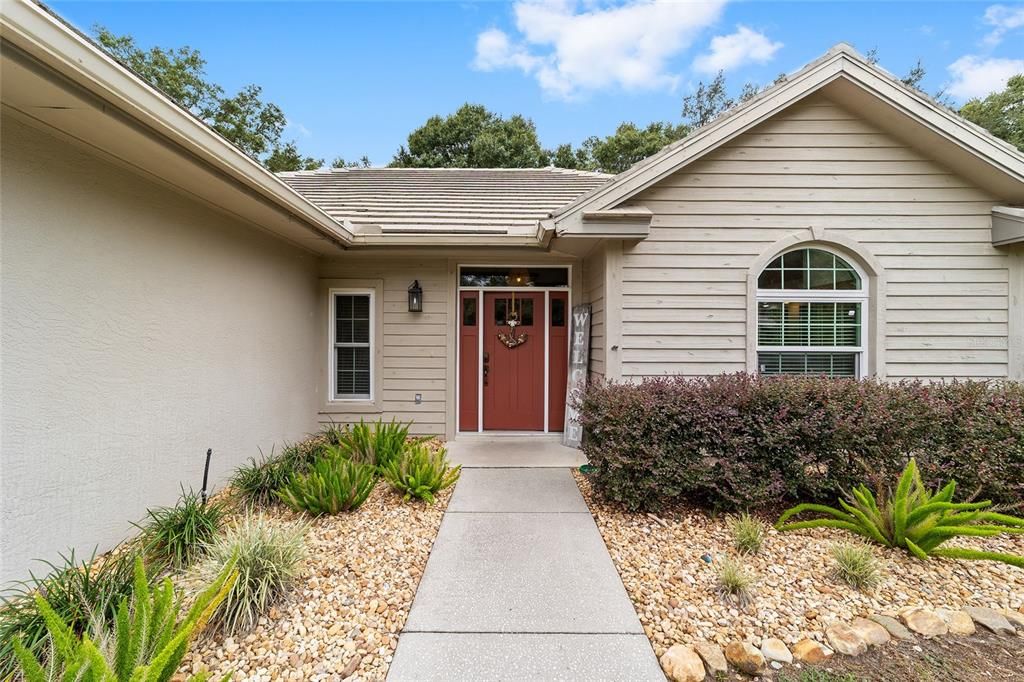 待售: $348,000 (3 贝兹, 2 浴室, 1584 平方英尺)