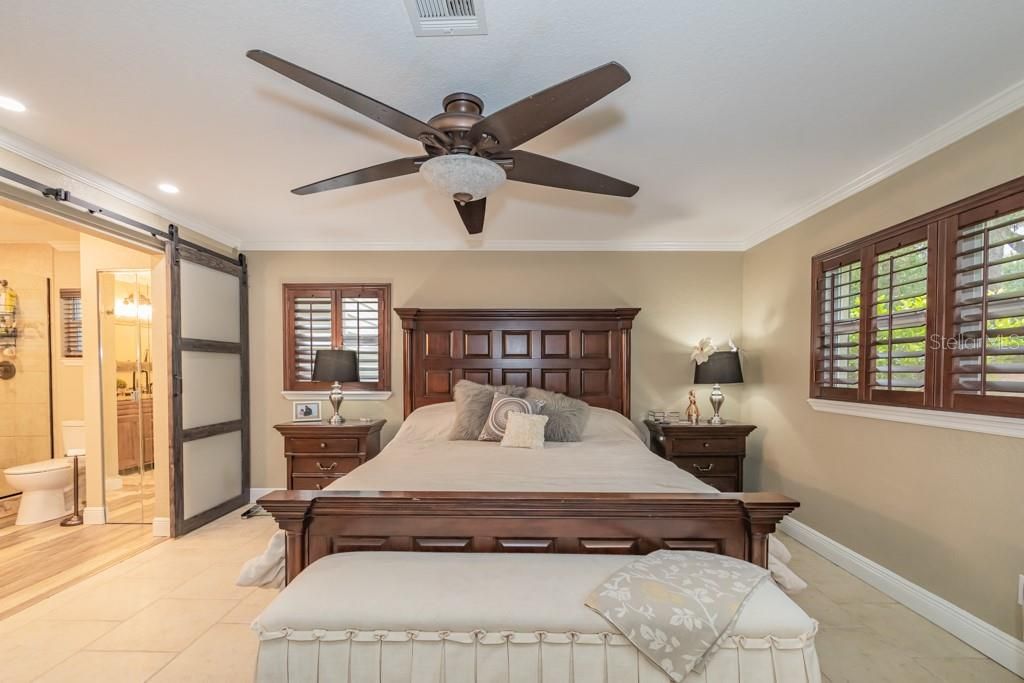 En Venta: $759,900 (4 camas, 2 baños, 2244 Pies cuadrados)