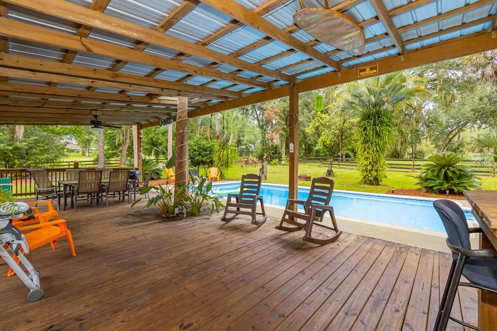 En Venta: $759,900 (4 camas, 2 baños, 2244 Pies cuadrados)