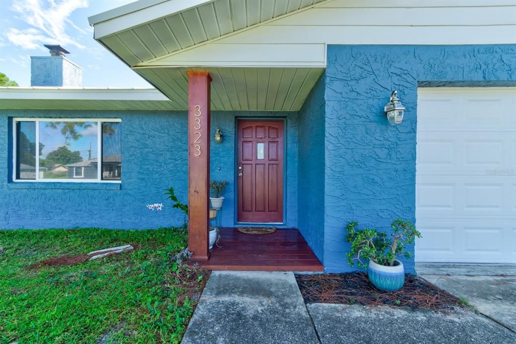 For Sale: $290,000 (3 beds, 2 baths, 1409 Square Feet)