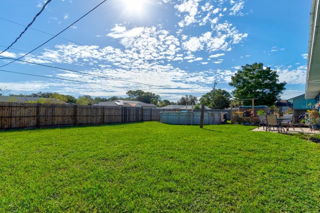 For Sale: $290,000 (3 beds, 2 baths, 1409 Square Feet)