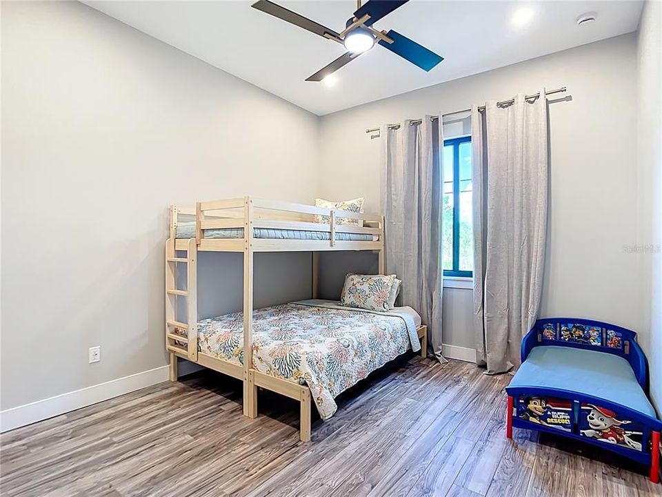 En Renta: $4,500 (3 camas, 3 baños, 2150 Pies cuadrados)