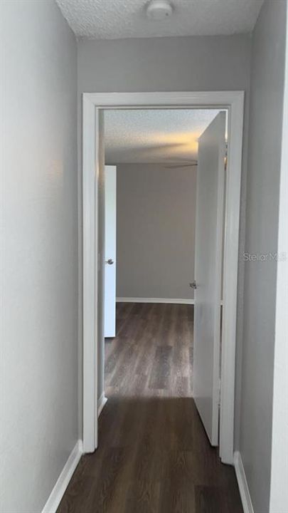 合同活跃: $177,000 (2 贝兹, 2 浴室, 988 平方英尺)