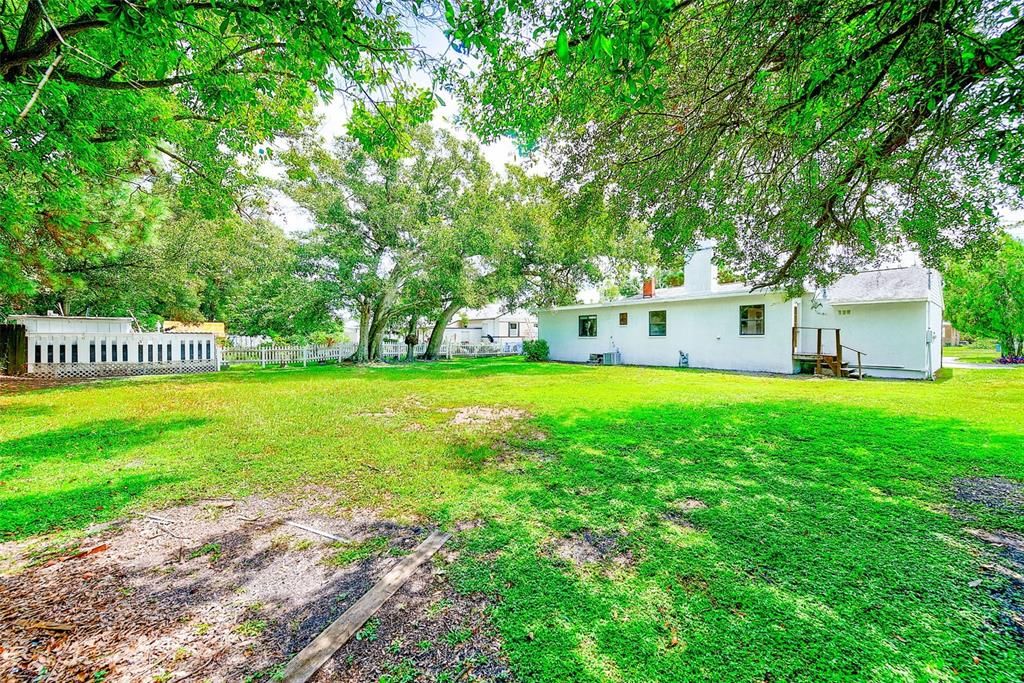 Active With Contract: $345,000 (4 beds, 2 baths, 1875 Square Feet)