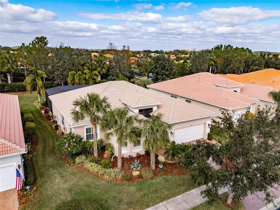 Active With Contract: $579,000 (3 beds, 2 baths, 2180 Square Feet)