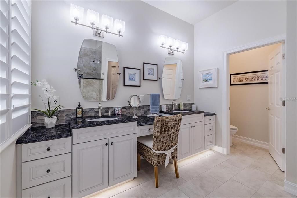 Active With Contract: $579,000 (3 beds, 2 baths, 2180 Square Feet)