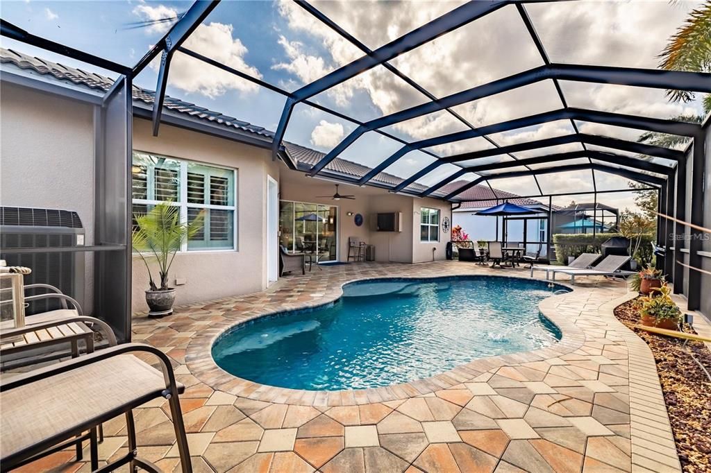 Active With Contract: $579,000 (3 beds, 2 baths, 2180 Square Feet)