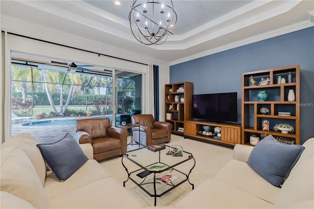 Active With Contract: $579,000 (3 beds, 2 baths, 2180 Square Feet)