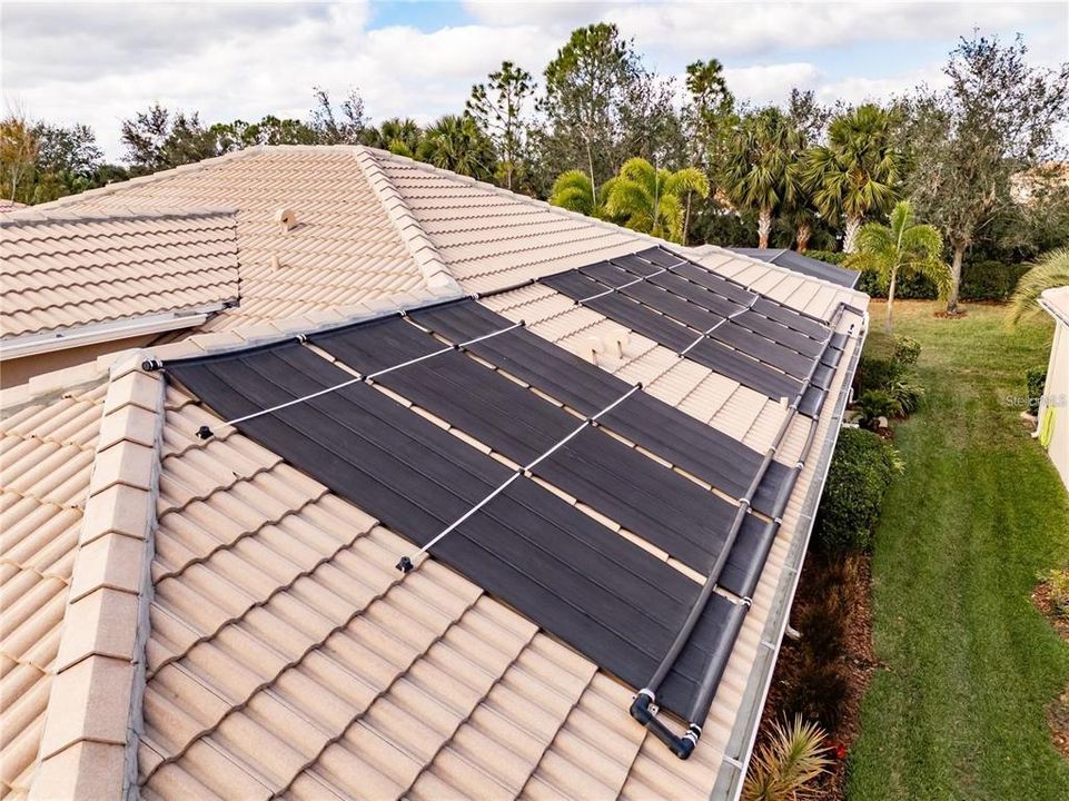 Active With Contract: $579,000 (3 beds, 2 baths, 2180 Square Feet)