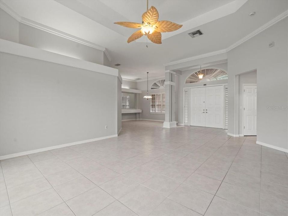 For Sale: $1,600,000 (5 beds, 3 baths, 4275 Square Feet)