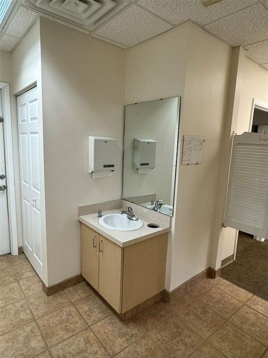 На продажу: $900,000 (0 спален, 0 ванн, 4138 Квадратных фут)