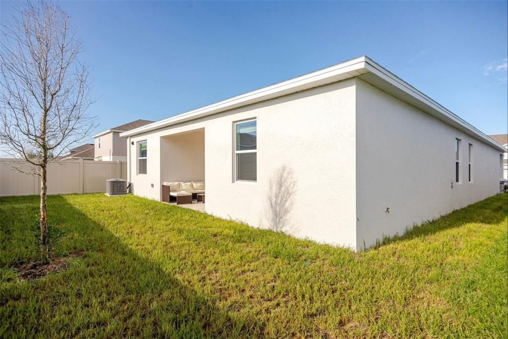 For Sale: $410,000 (4 beds, 3 baths, 2150 Square Feet)