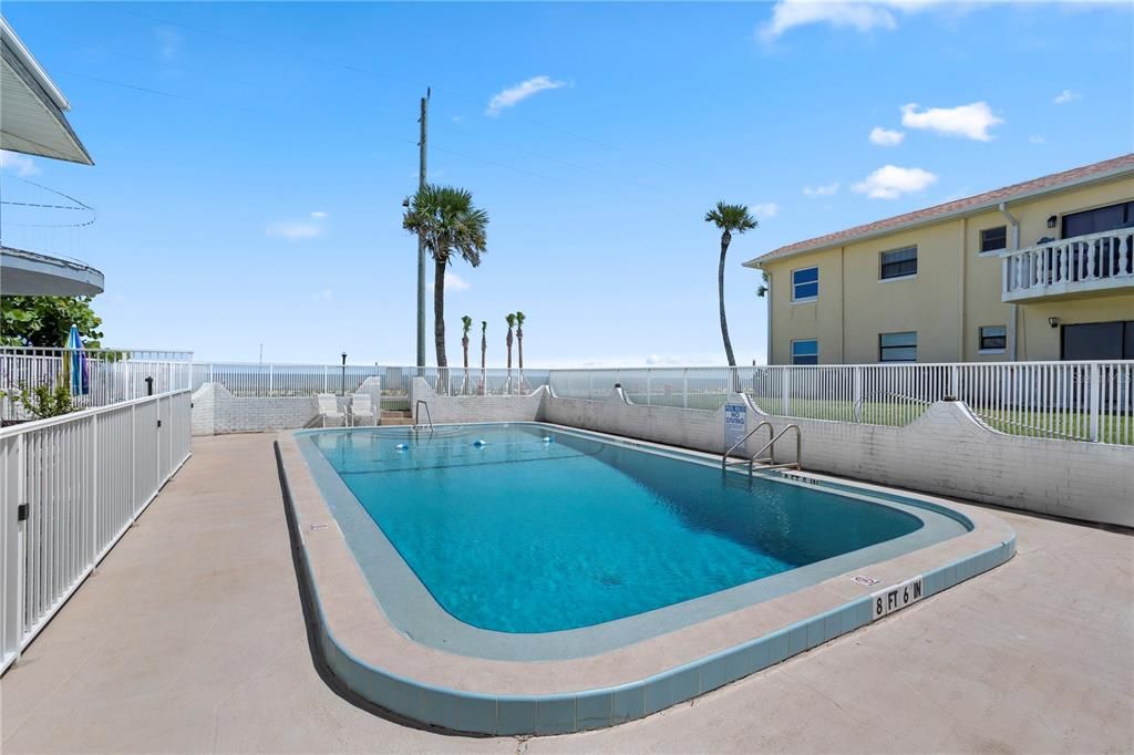 待售: $324,900 (2 贝兹, 2 浴室, 1216 平方英尺)