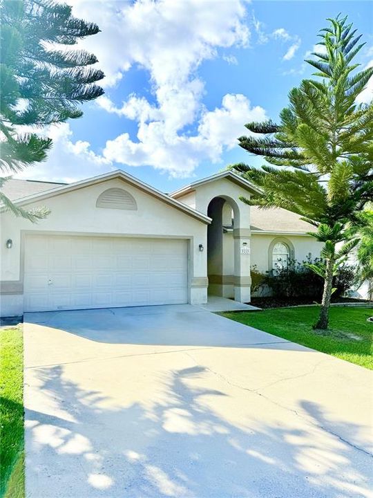 В аренду: $2,100 (3 спален, 2 ванн, 1129 Квадратных фут)