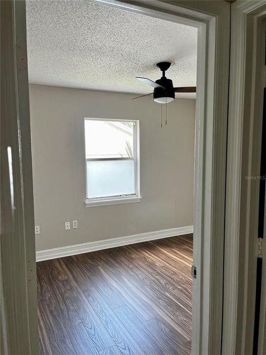 В аренду: $2,100 (3 спален, 2 ванн, 1129 Квадратных фут)