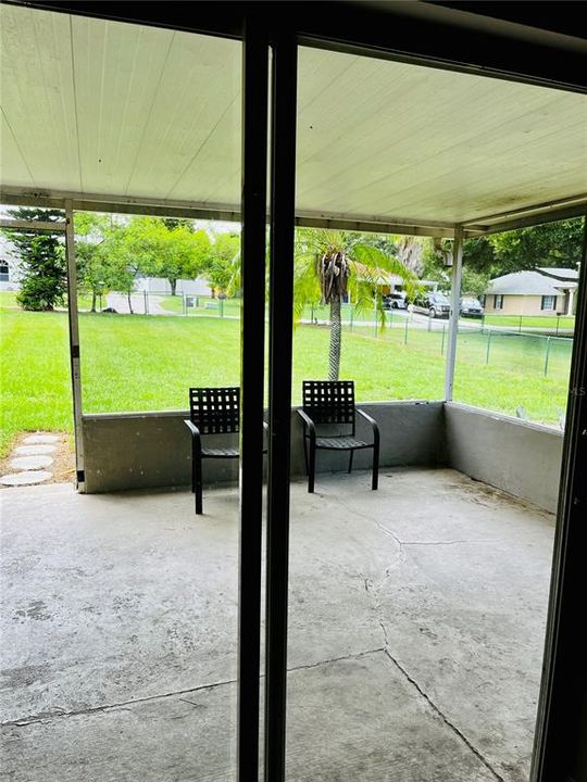 В аренду: $2,100 (3 спален, 2 ванн, 1129 Квадратных фут)