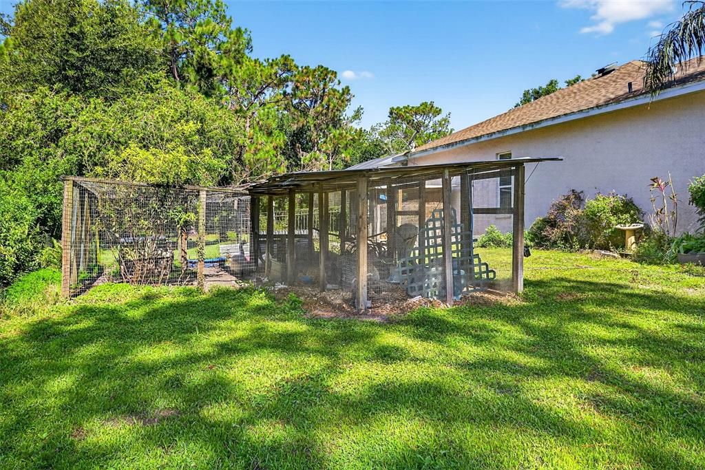 Active With Contract: $689,000 (4 beds, 3 baths, 3244 Square Feet)