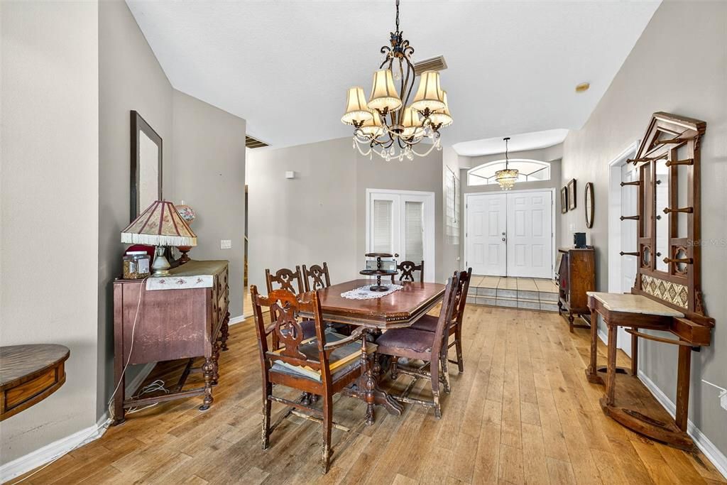 Active With Contract: $689,000 (4 beds, 3 baths, 3244 Square Feet)