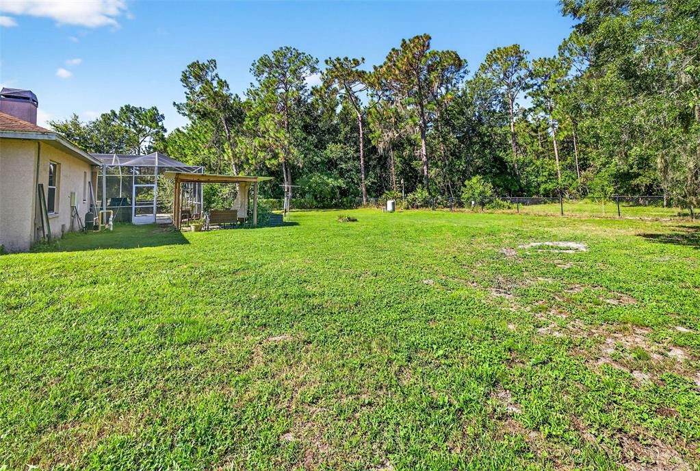 Active With Contract: $689,000 (4 beds, 3 baths, 3244 Square Feet)