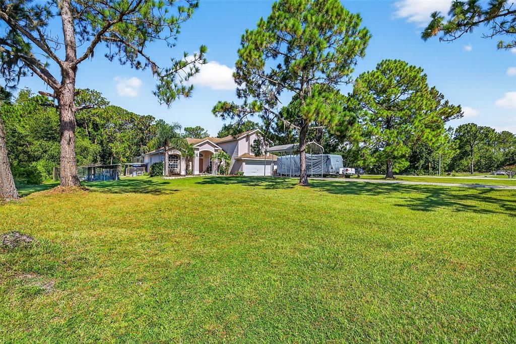 Active With Contract: $689,000 (4 beds, 3 baths, 3244 Square Feet)