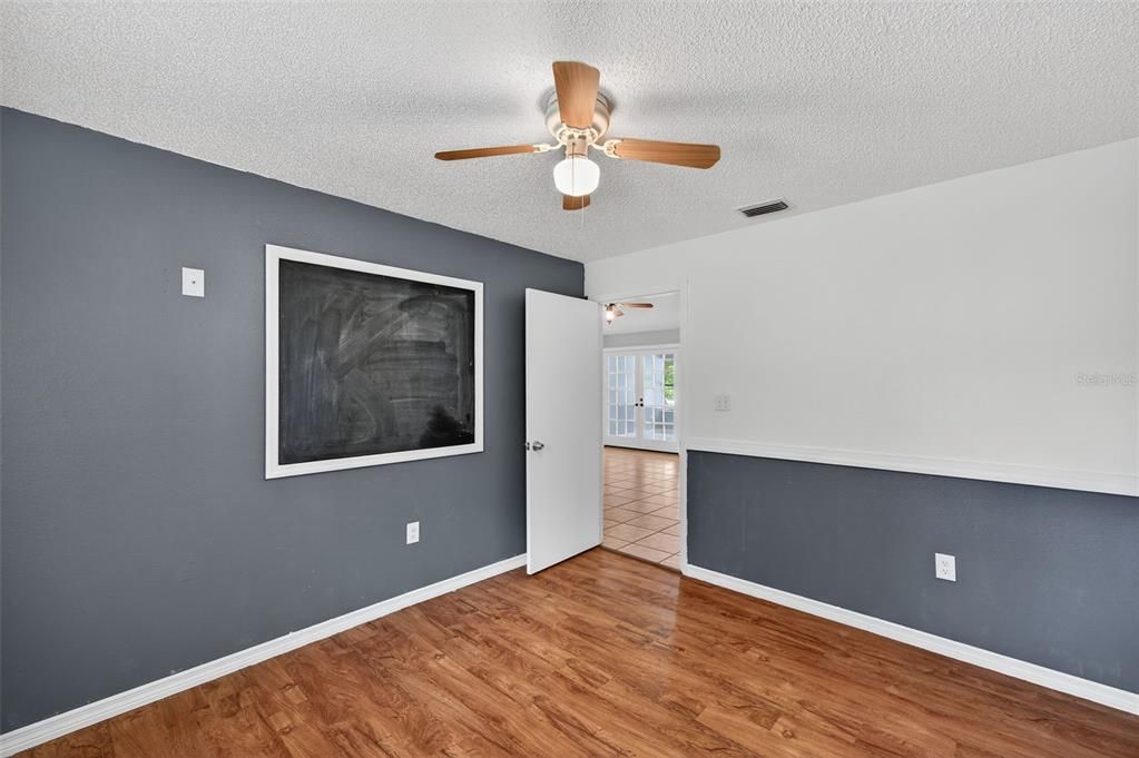 待售: $575,000 (3 贝兹, 2 浴室, 2160 平方英尺)