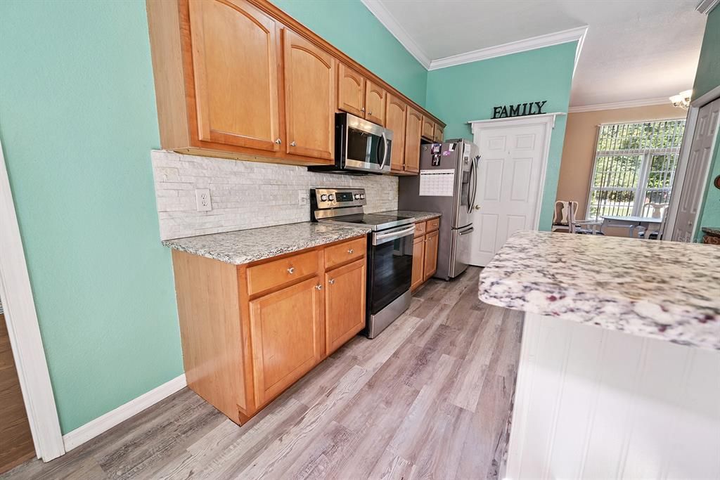 En Venta: $339,999 (3 camas, 2 baños, 1618 Pies cuadrados)