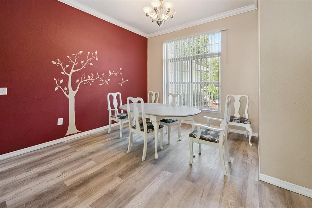 En Venta: $339,999 (3 camas, 2 baños, 1618 Pies cuadrados)