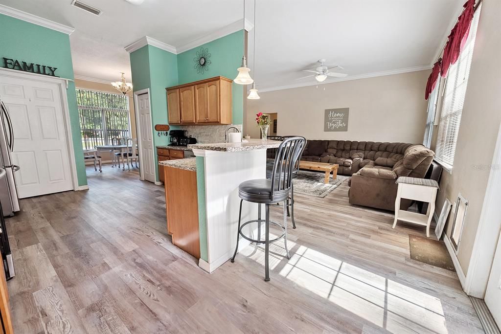 En Venta: $339,999 (3 camas, 2 baños, 1618 Pies cuadrados)