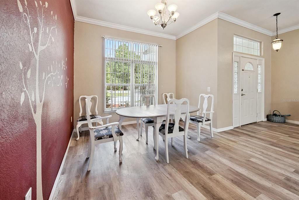 En Venta: $339,999 (3 camas, 2 baños, 1618 Pies cuadrados)