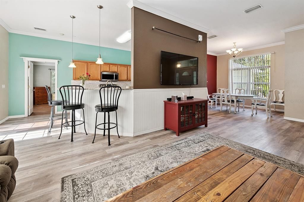 En Venta: $339,999 (3 camas, 2 baños, 1618 Pies cuadrados)