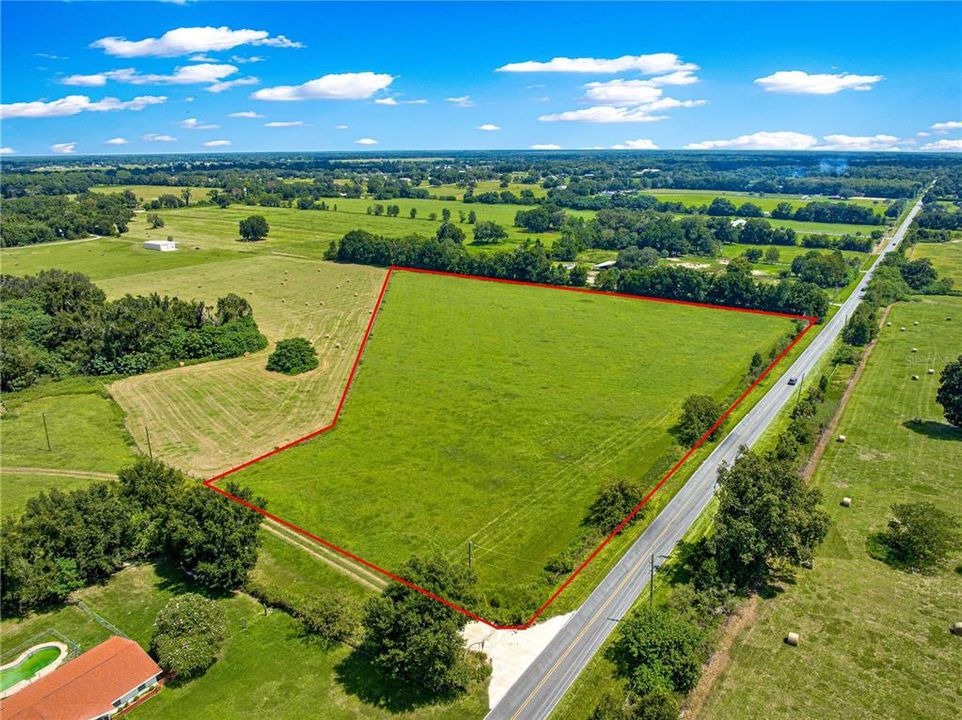 待售: $301,000 (10.02 acres)