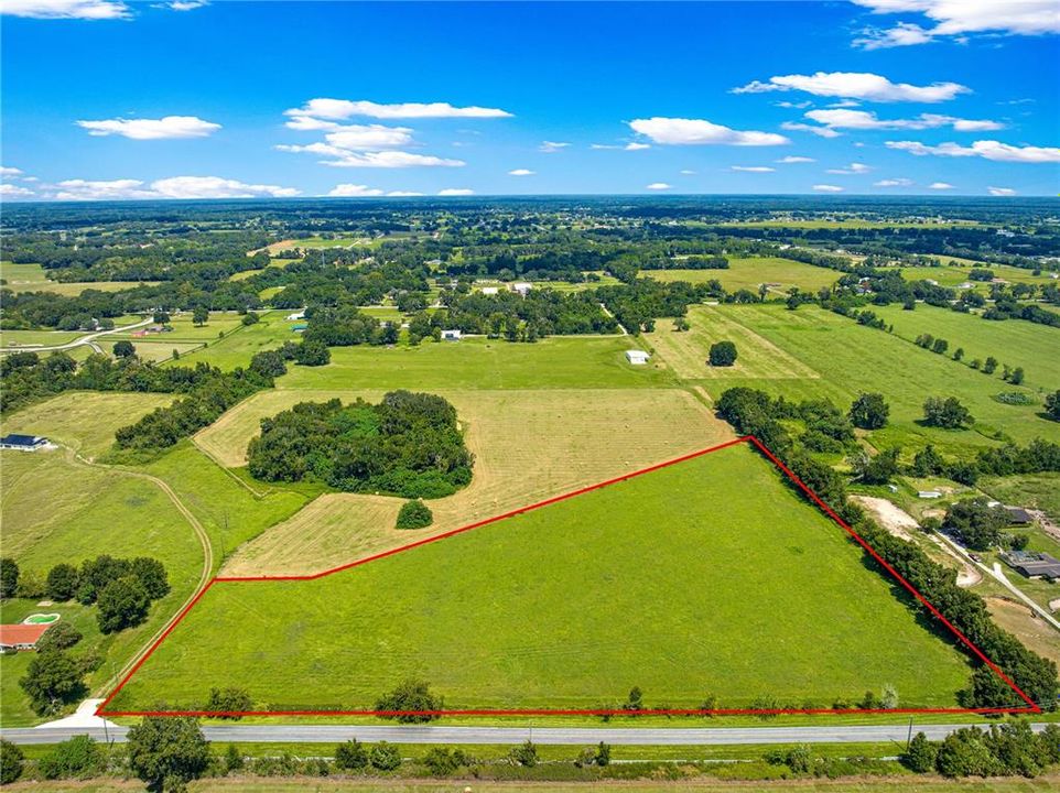 待售: $301,000 (10.02 acres)