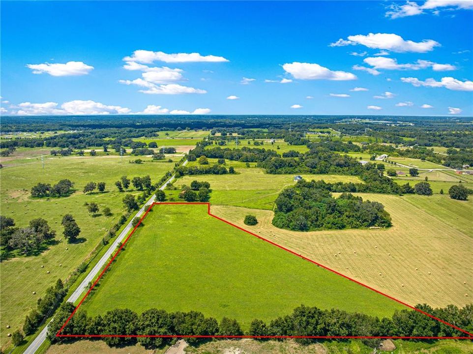 待售: $301,000 (10.02 acres)