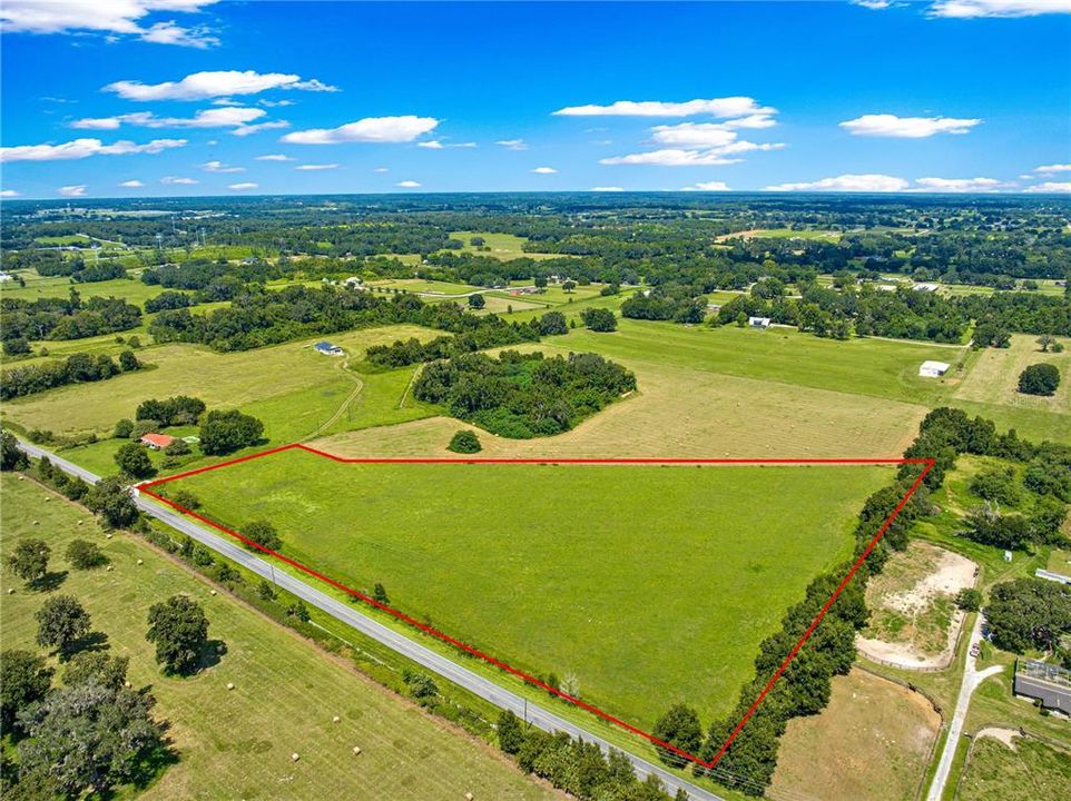 待售: $301,000 (10.02 acres)