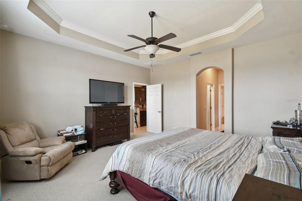 For Rent: $2,900 (4 beds, 3 baths, 2406 Square Feet)