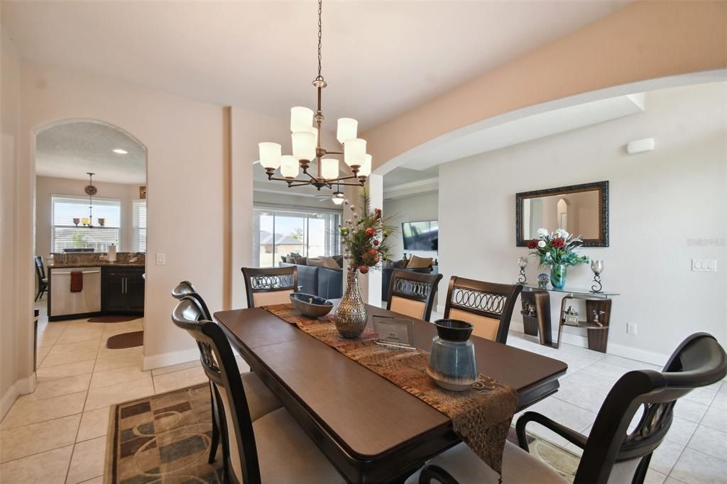 For Rent: $2,900 (4 beds, 3 baths, 2406 Square Feet)